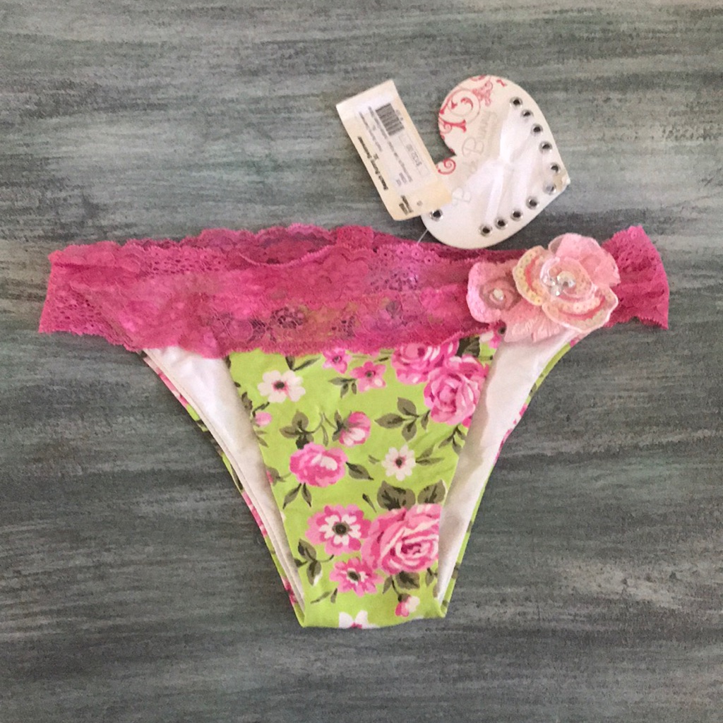 Nwt Beach Bunny Floral Lace Trimmed Bikini Bottoms